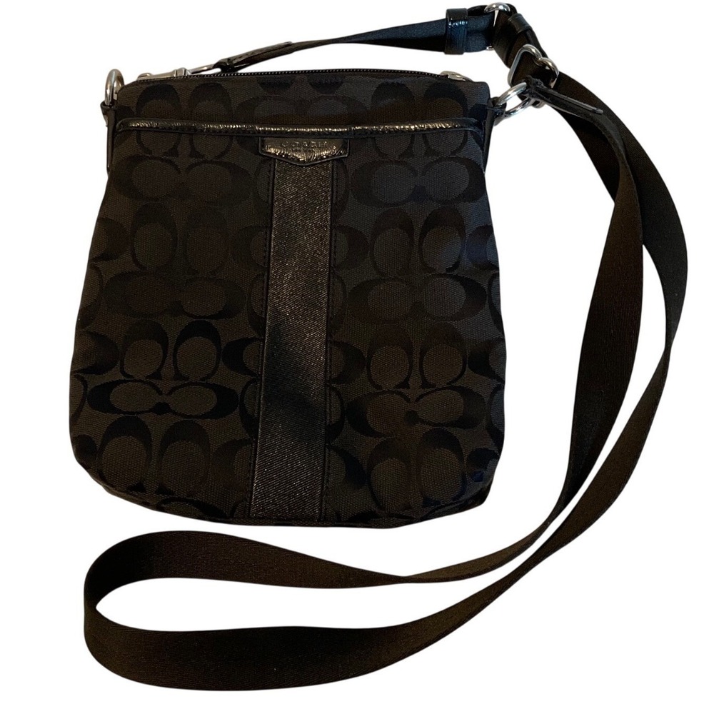 Coach Black Signature Logo Crossbody Bag Zip Top Adjustable Strap Silver
